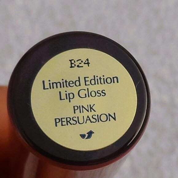 Estee lauder - lip gloss - NEW - Picture 2 of 3